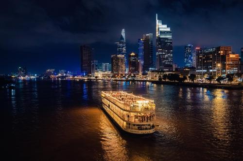 Cheap Business Class Flights to Ho Chi Minh City (SGN)