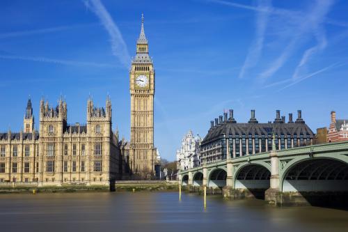 Cheap Business Class Flights from Chicago (ORD) to London (LHR)