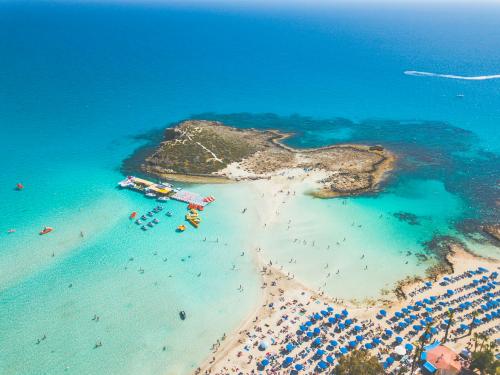 Cheap first class flights to Cyprus