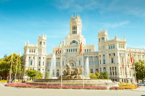 Cheap Business Class Flights to Spain