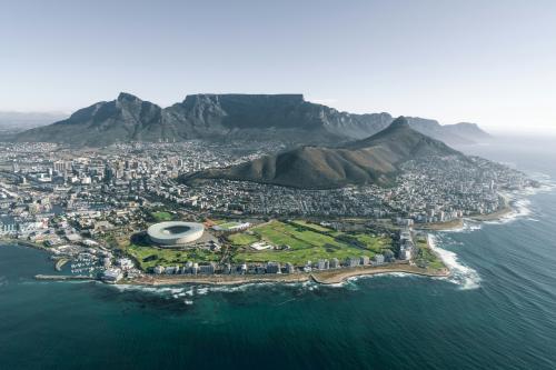 Cheap Business Class Flights to Cape Town (CPT)