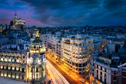 Cheap Business Class Tickets to Madrid (MAD)